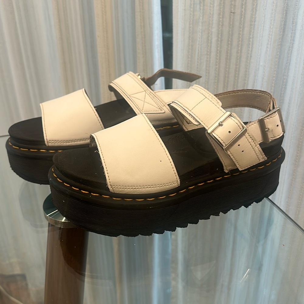 Dr Marten’s Voss Women’s Leather Platform Sandals, White (SOLD OUT online!) US9